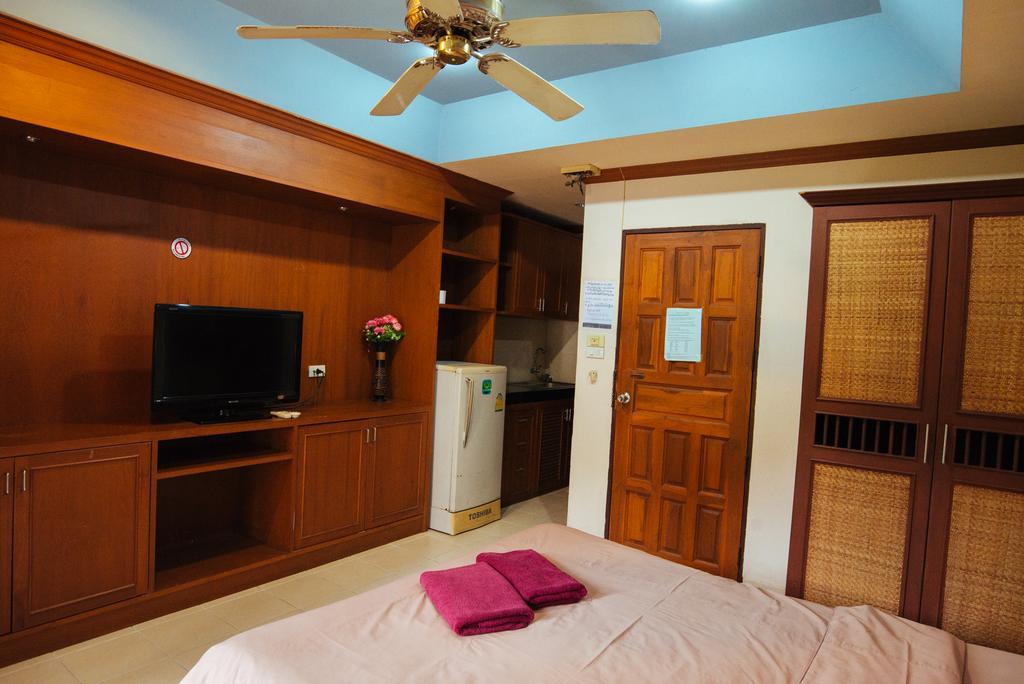 The Bed Hotel Pattaya Exterior photo